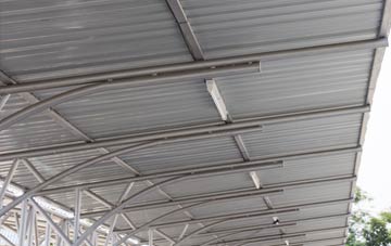 installing Benthoul metal roofing